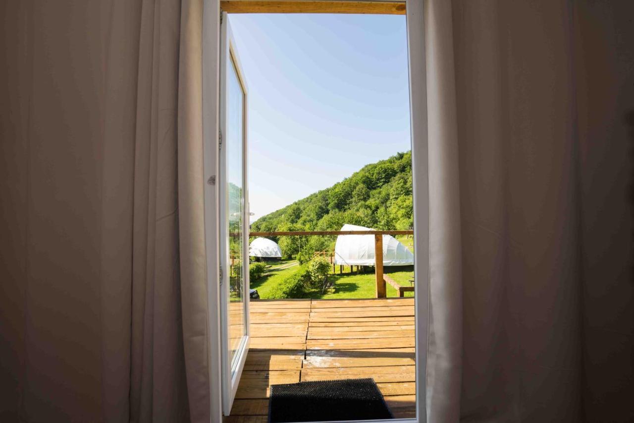 Sunrise Glamping Retreat Hotel Galesu Exterior photo